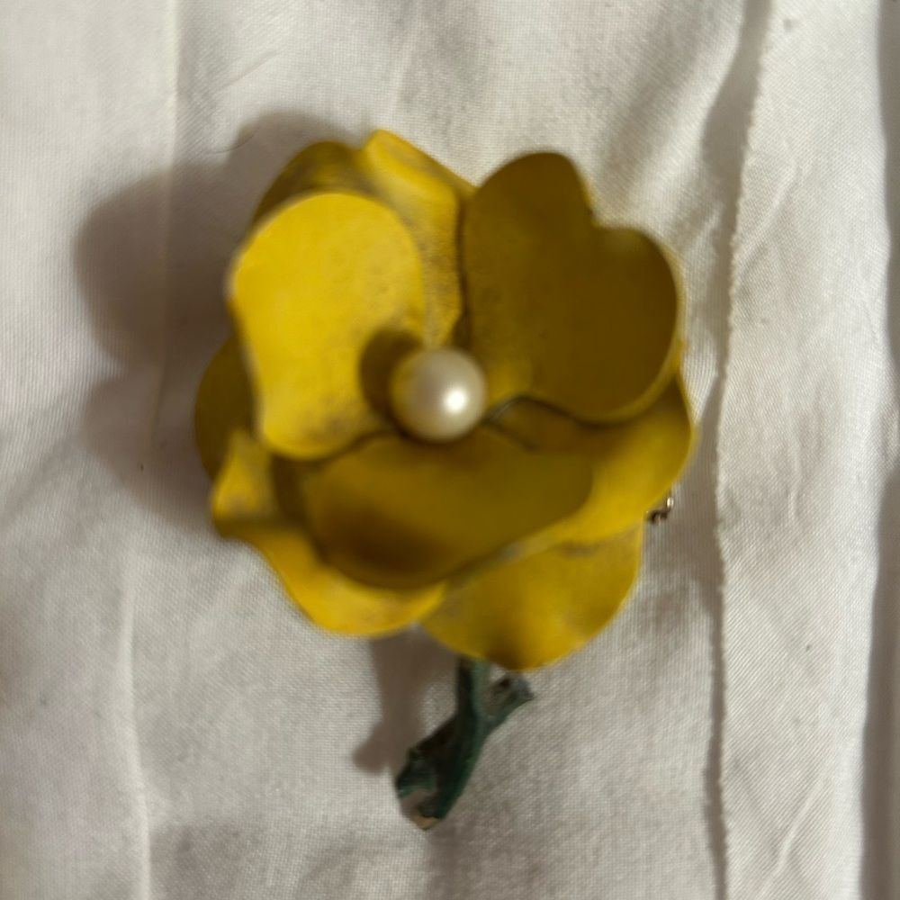Charming Yellow Floral Brooch with faux Pearl Center